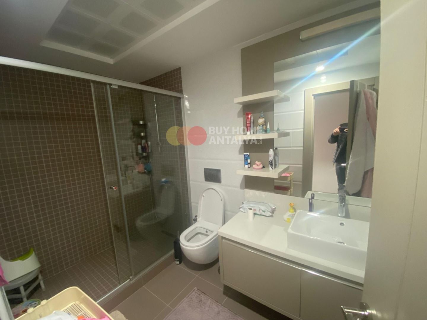 Property-photo