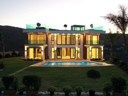 Bodrum Türkbükün'de Deniz Manzaralı 6+2 Ultra Lüks Villa