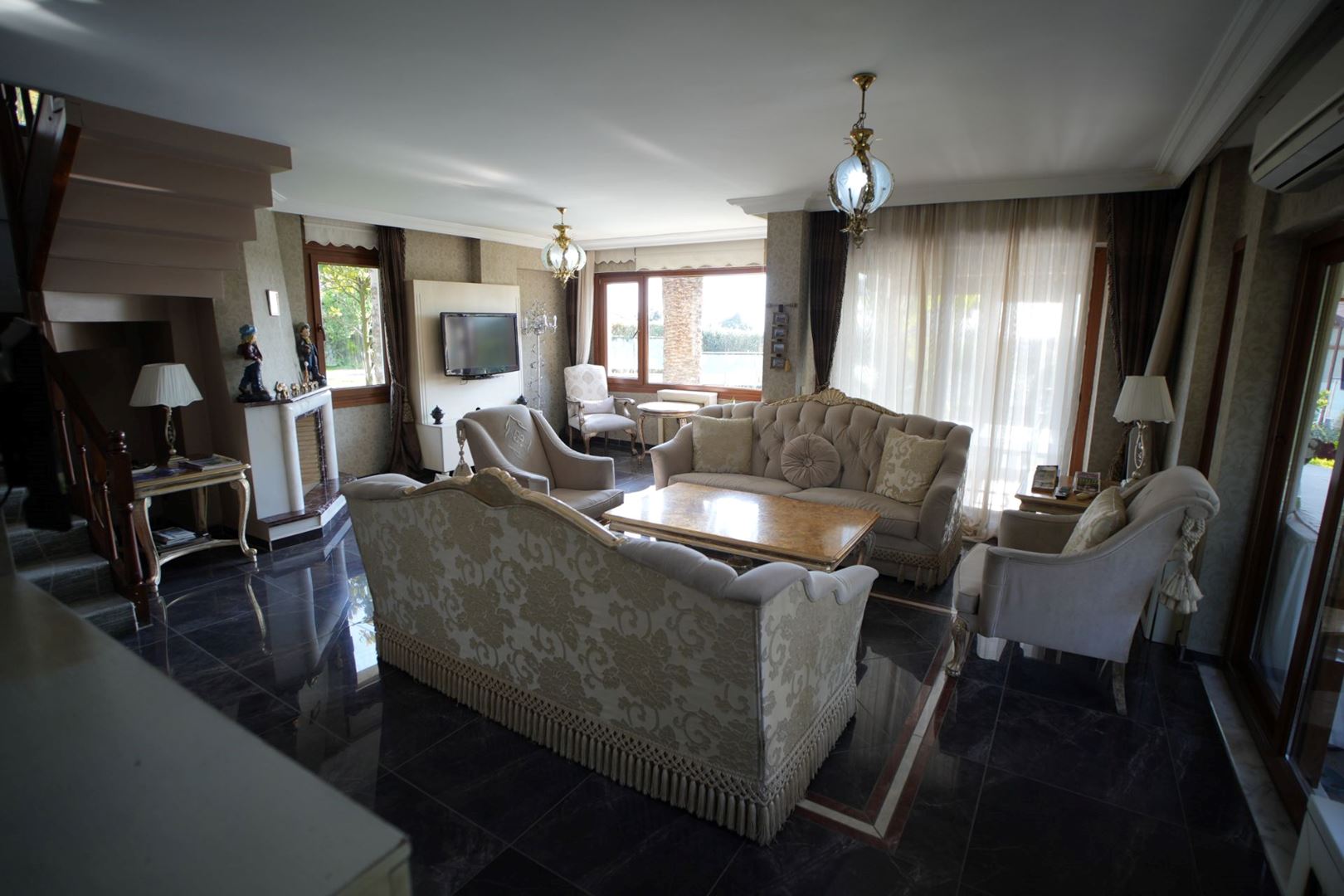 Property-photo
