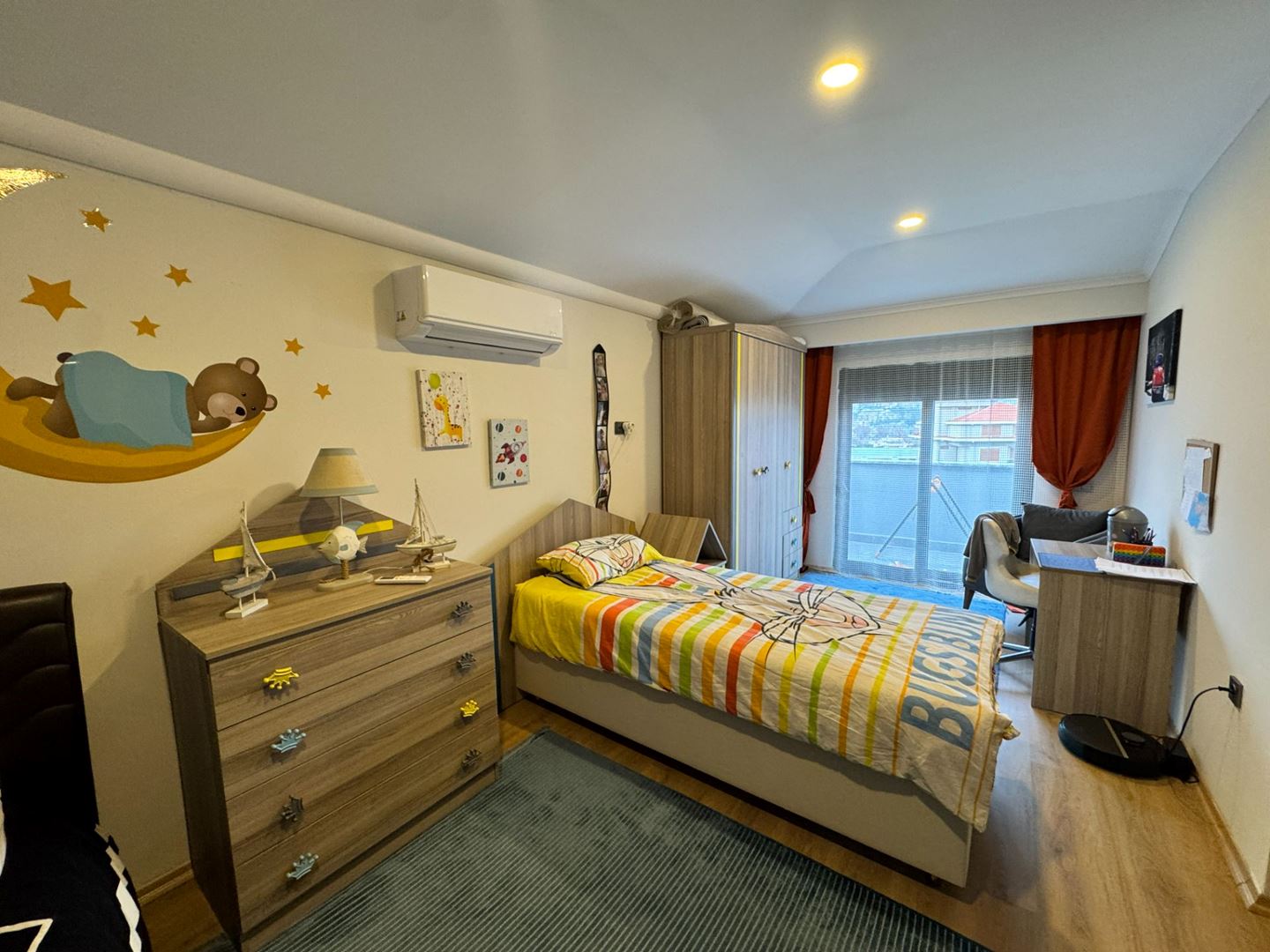 Property-photo