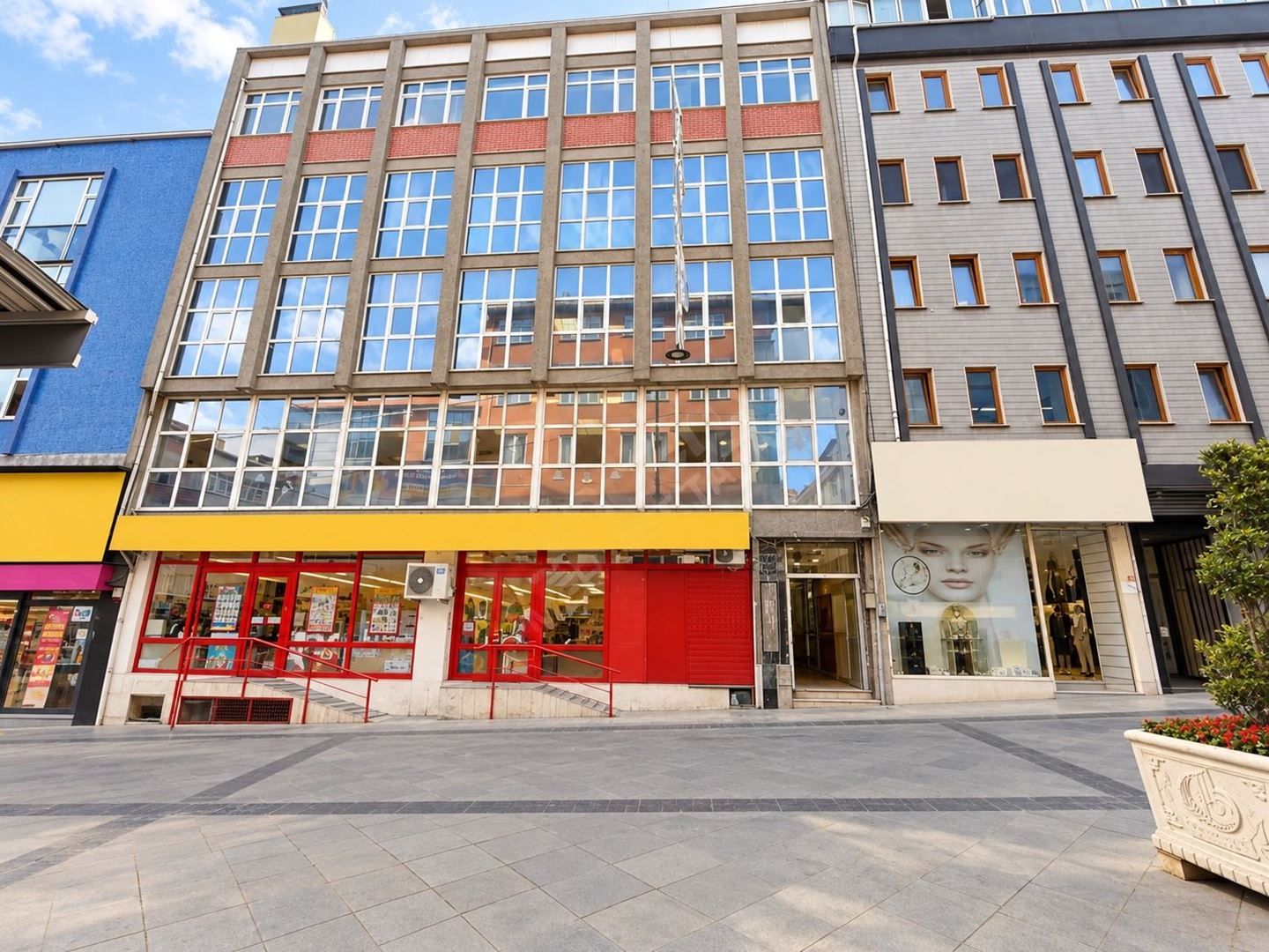 Property-photo