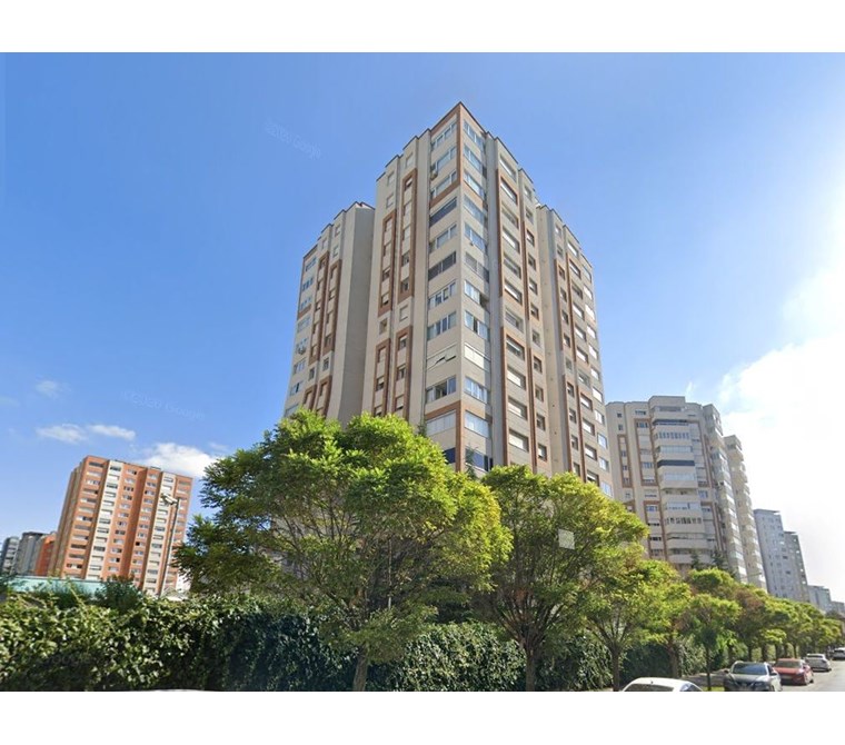 Parlamenterler Sitesi’nde 150 m² Net Geniş 3+1 Satılık Daire