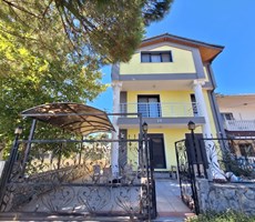 urla torasan deniz manzaralı satılık 4+2 villa