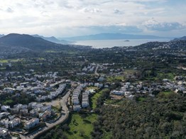 BODRUM GÜMÜŞLÜK MERKEZDE SATILIK %30 İMARLI MÜSTAKİLPARSEL