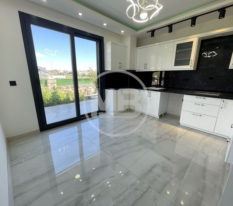 DİDİM VİLLALAR BÖLGESİNDE TAM MÜSTAKİL HAVUZLU 5+1 VİLLA