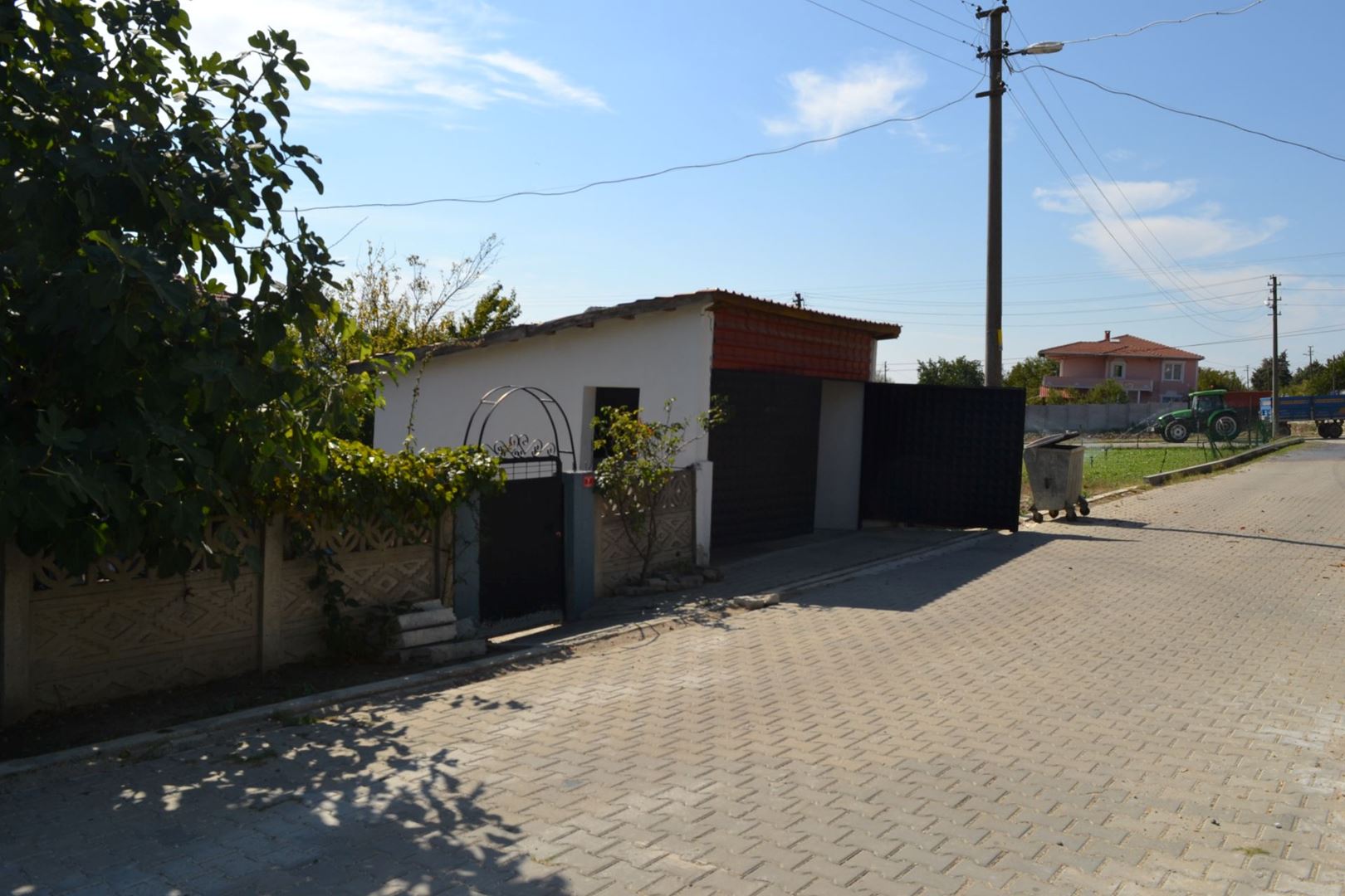 Property-photo