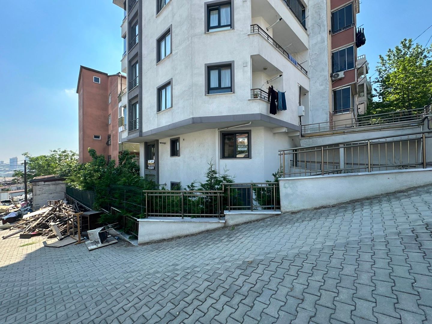Property-photo