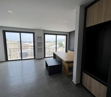 GİRNE KARAOĞLANOĞLU'DA SATILIK 1+1 OFİS