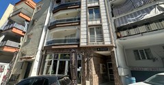 İNCİRYADAN PELİTLİBAĞ'DA ARAKAT SIFIR AYARINDA 3+1 120m2 DAİRE