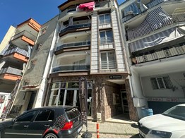 İNCİRYADAN PELİTLİBAĞ'DA ARAKAT SIFIR AYARINDA 3+1 120m2 DAİRE