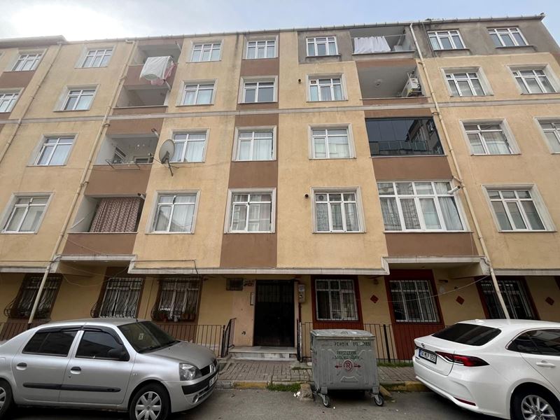 ŞENER GYD'DEN UYGUN FİYATA SÜPER KONUMLU SATILIK 2+1 DAİRE