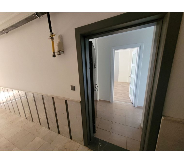 ALTIN EMLAKTAN AYVALIK 150 EVLERDE SATILIK 3+1 MASRAFSIZ DAİRE