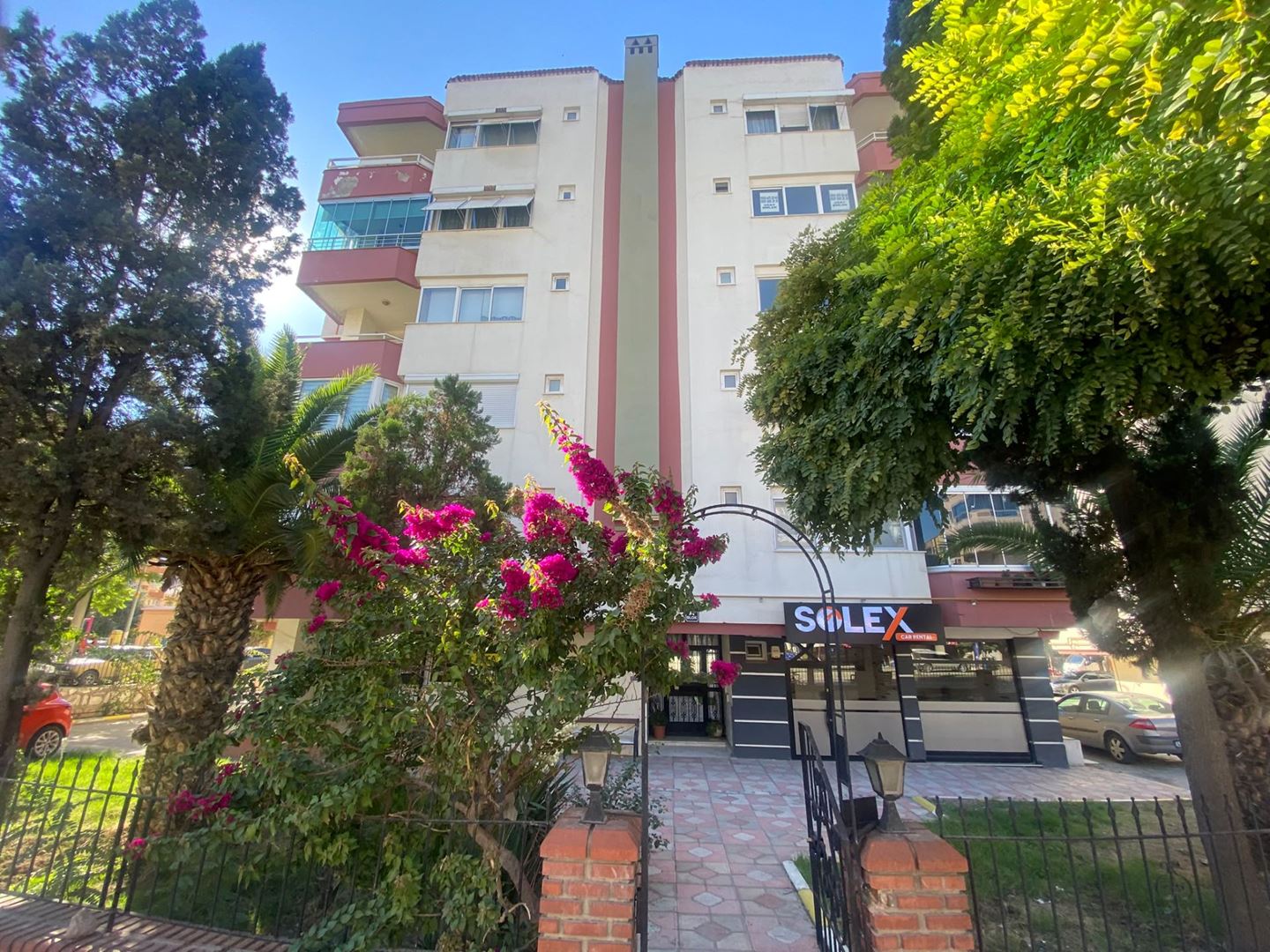 Property-photo