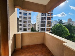 Göztepe Cadde Marmaray Arası Geniş ve Önü Açık Kiralık 3+1 Daire