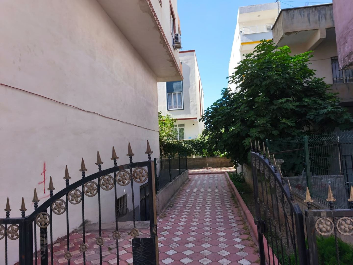 Property-photo