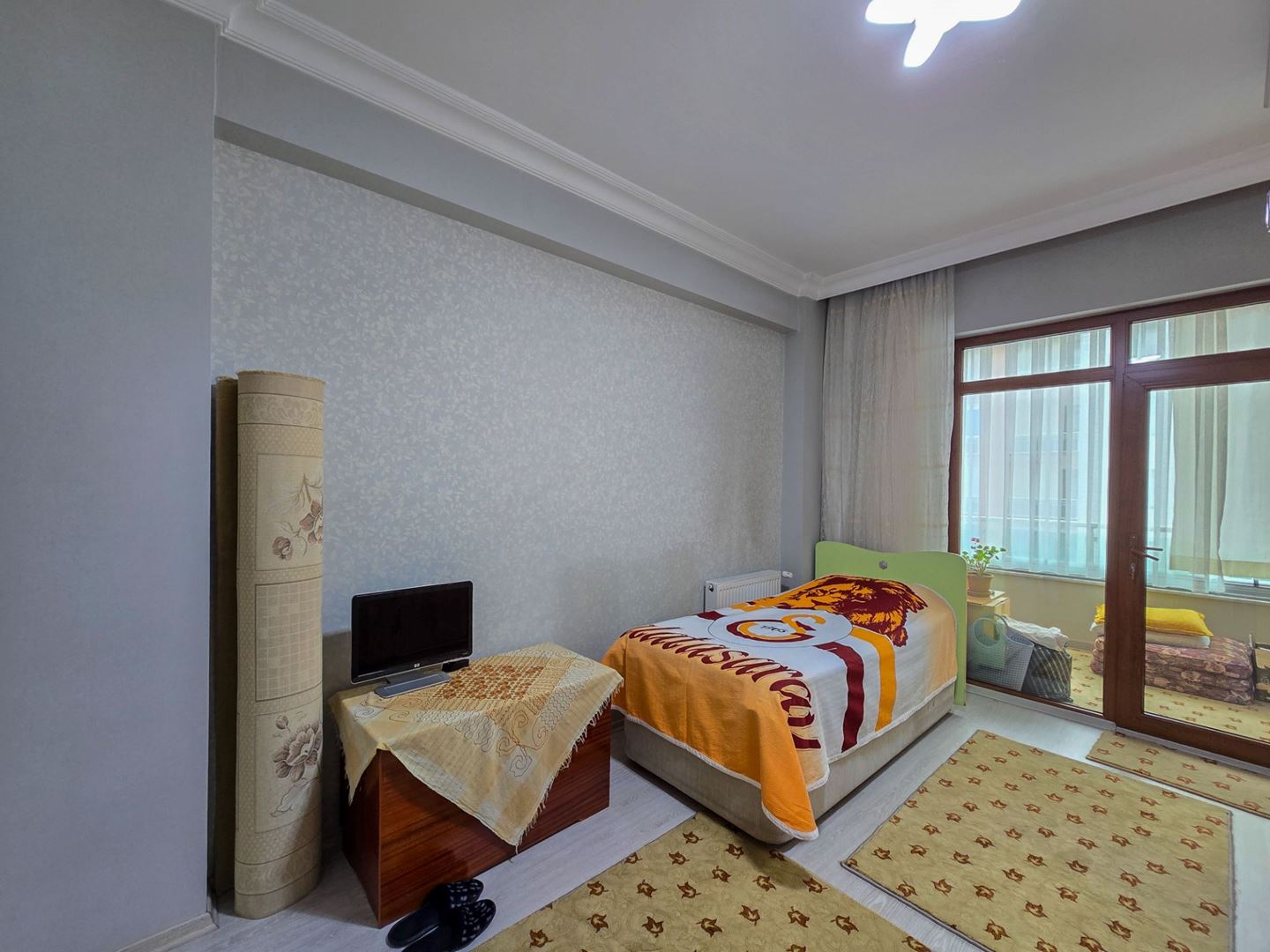 Property-photo
