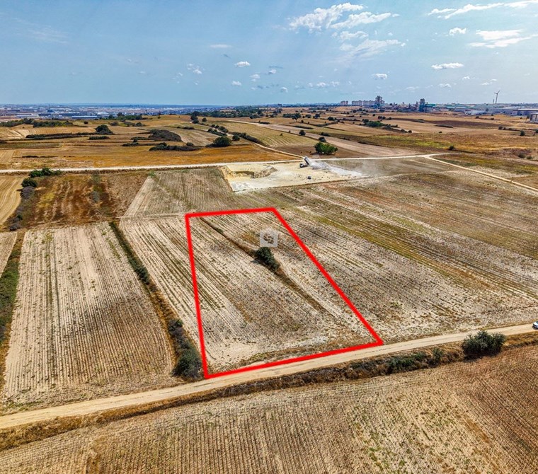 Veliköy OSB’ye Yakın Satılık Arsa