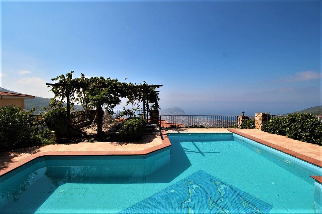 Property-photo