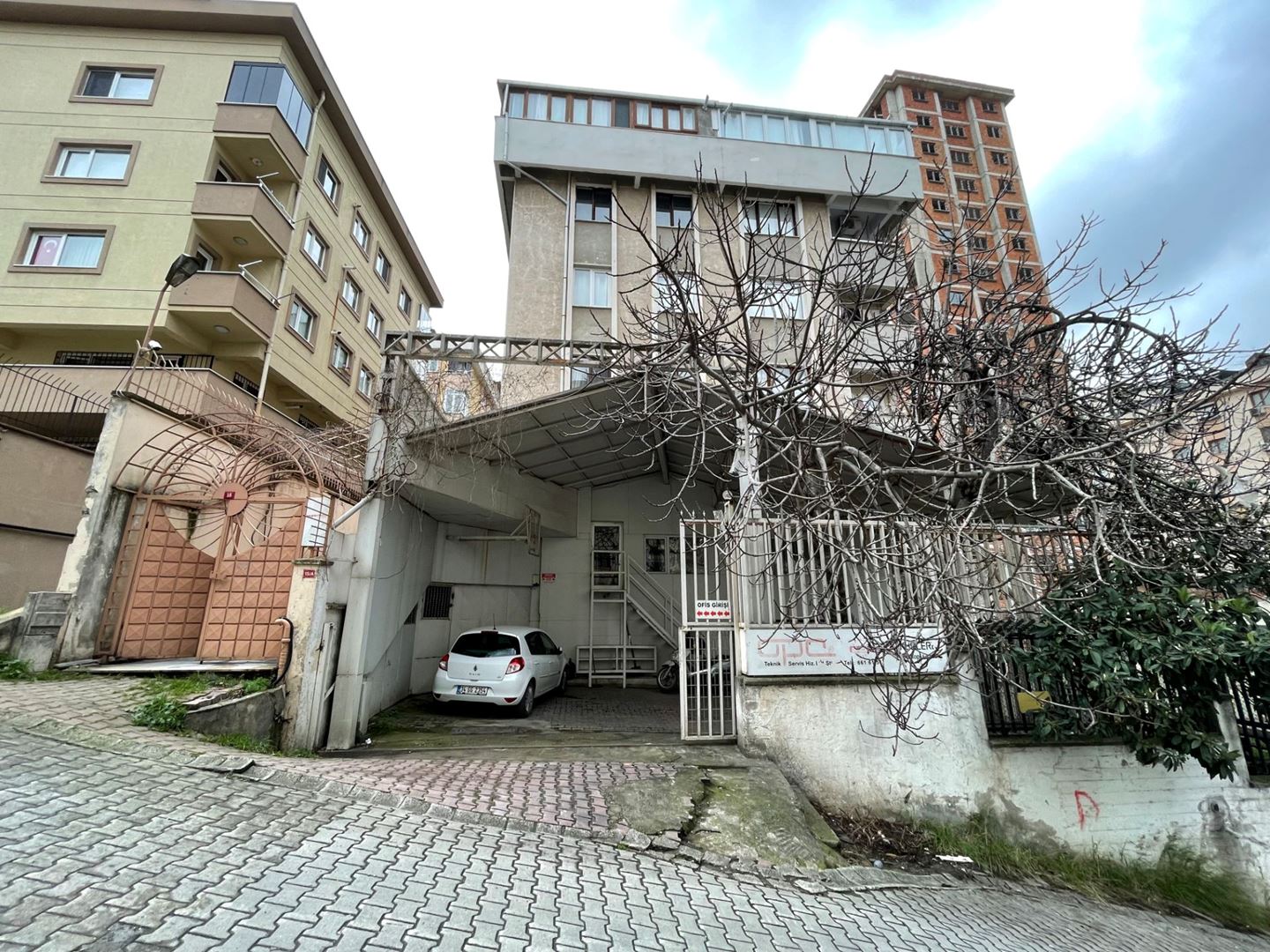 Property-photo