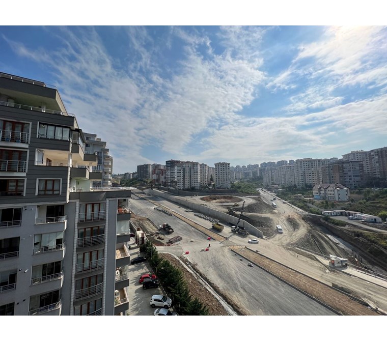 TRABZON ÇUKURÇAYIR 1001 PIRLANTA VADİSİ 3+1 ÖZEL YAPIM DAİRE