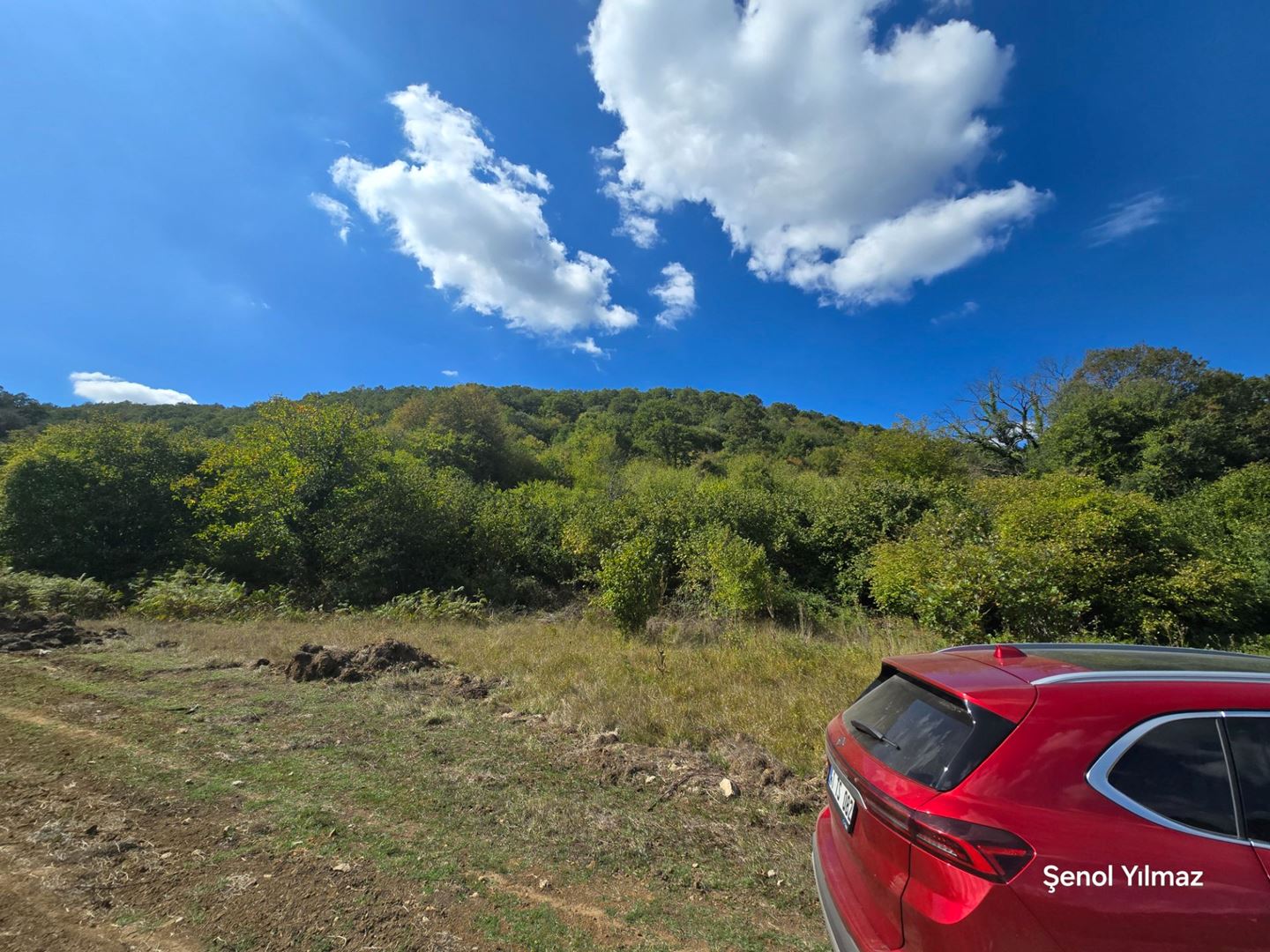 ŞENER GYD'DEN HATİPLER'DE TEK TAPULU, MÜSTAKİL EVLİ SATILIK ARSA