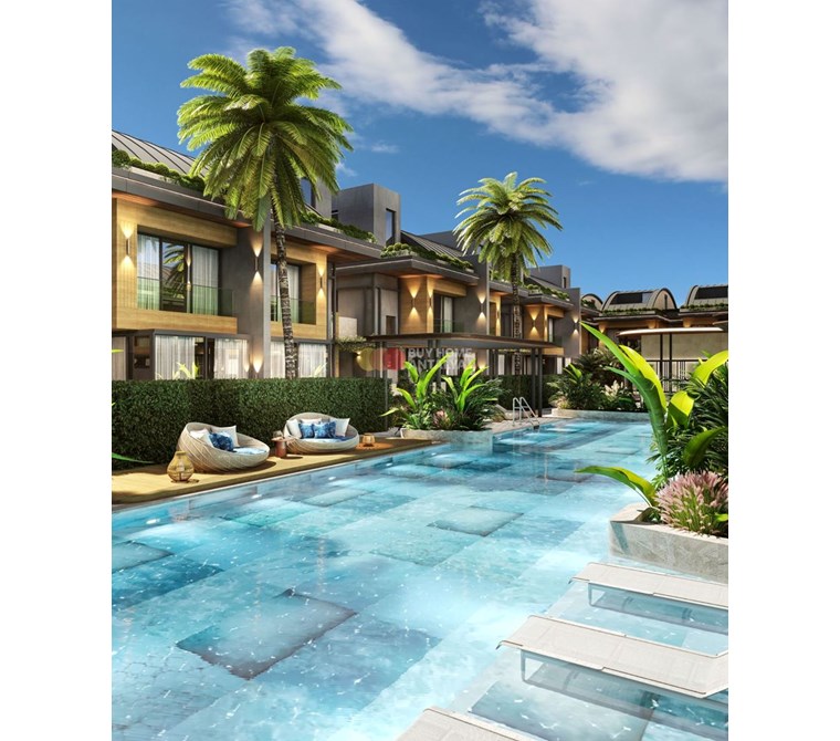Türkiye'de Vatandaşlık ve Oturum İzni | Antalya Şehir Merkezine Yakın Lüks Sitede Satılık Villa