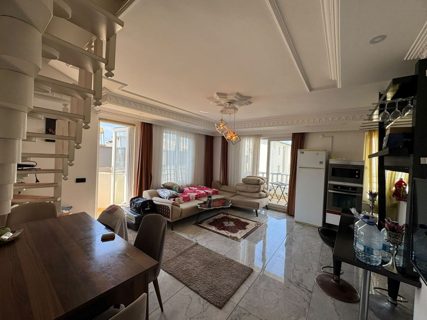 ALANYA KIZLARPINARI’NDA YATIRIMLIK SATILIK 3+1 – İKİ AYRI 1+1 DAİRE OLARAK KULLANILIYOR!