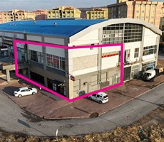 AKDAMAR - Toki 5. Etapta Kurumsal Kiracılı 700 m² Satılık Dükkan