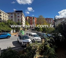 ATAŞEHİR İNÖNÜ DE ANA CADDEYE 250 M DAİRE