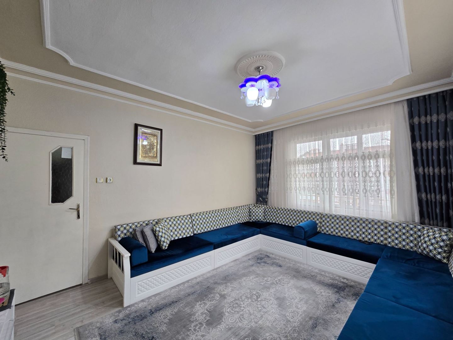 Property-photo