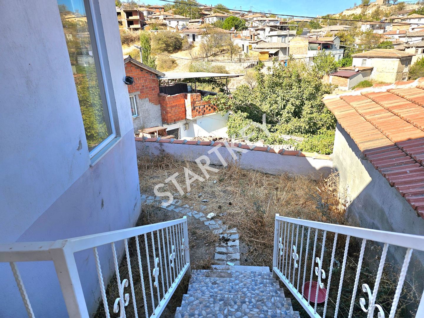 Property-photo