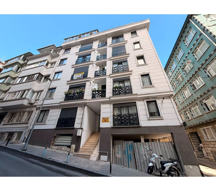 Şişli 19 Mayıs Mahallesi'nde Kiralık 4+1 Çatı Dubleksi