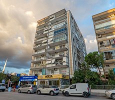 FIRSAT !!! Yeni Girne Pazar Yeri Yanı Satılık 3+1 Daire