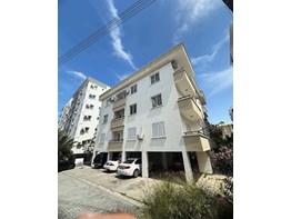 GİRNE MERKEZ LORD PALAS HOTELİN KARŞISI SATILIK 130 m²'DEN 3.KAT EŞYALI 3+1 DAİRE FİYAT £110.000