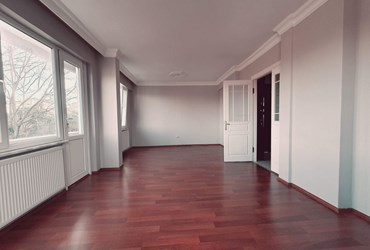 Üsküdar Mehmet Akif Ersoy Mahallesi 2+1 Kiralık Daire Ebeveyn Enta Emlak