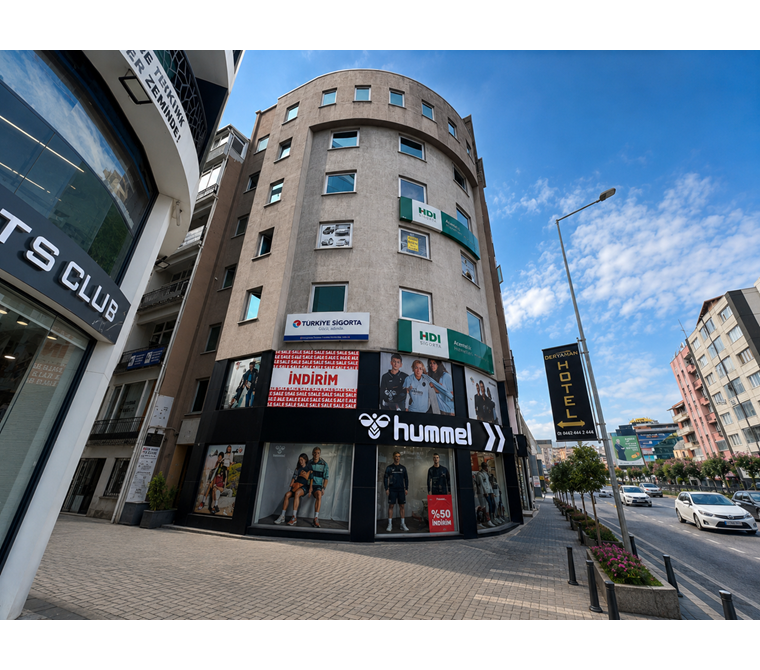 TRABZON MEYDAN TANJANT YOLU ÜZERİNDE SATILIK 50m2 OFİS