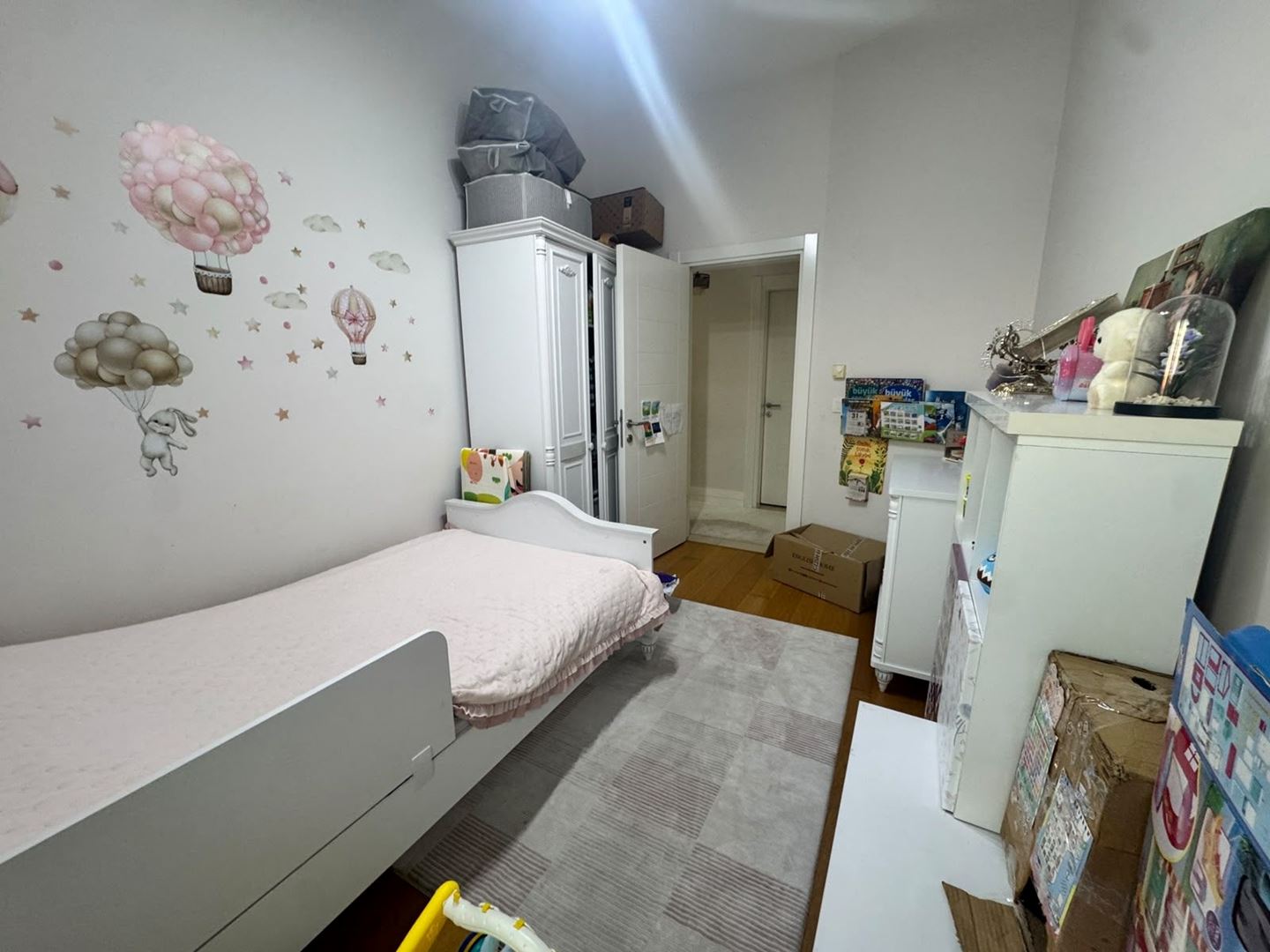 Property-photo