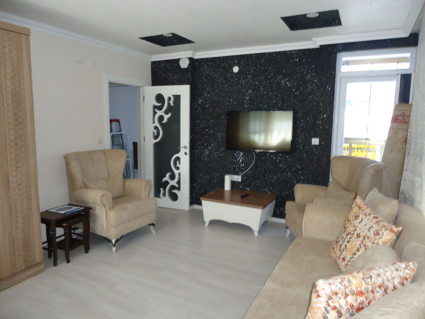 Property-photo