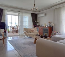 Alanya Mahmutlar’da Deniz Manzaralı, Eşyalı ve Geniş 2+1 Daire Satışta !