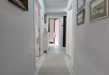 AVCILAR GÜMÜŞPALA'DA METROBÜS DURAĞINA YAKIN 2+1 SATILIK DAİRE