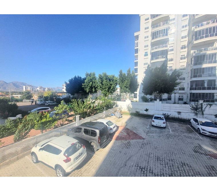 POYRAZ'DAN ÜNSAL MAH. SİTE İÇİNDE SATILIK 2+1 120m² 1.KAT DAİRE