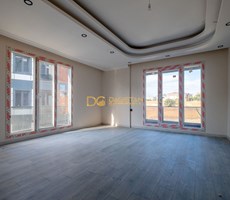 BEYLİKDÜZÜ BUTİK SİTEDE 3+1 ARA KAT SATILIK DAİRE
