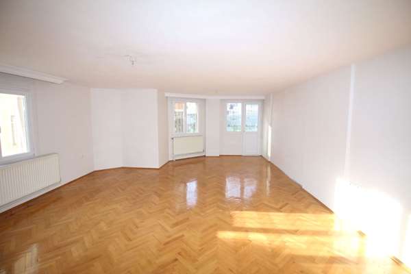  Basınsitesi de Doğalgazlı Asansörlü Otoparklı Geniş 3+1