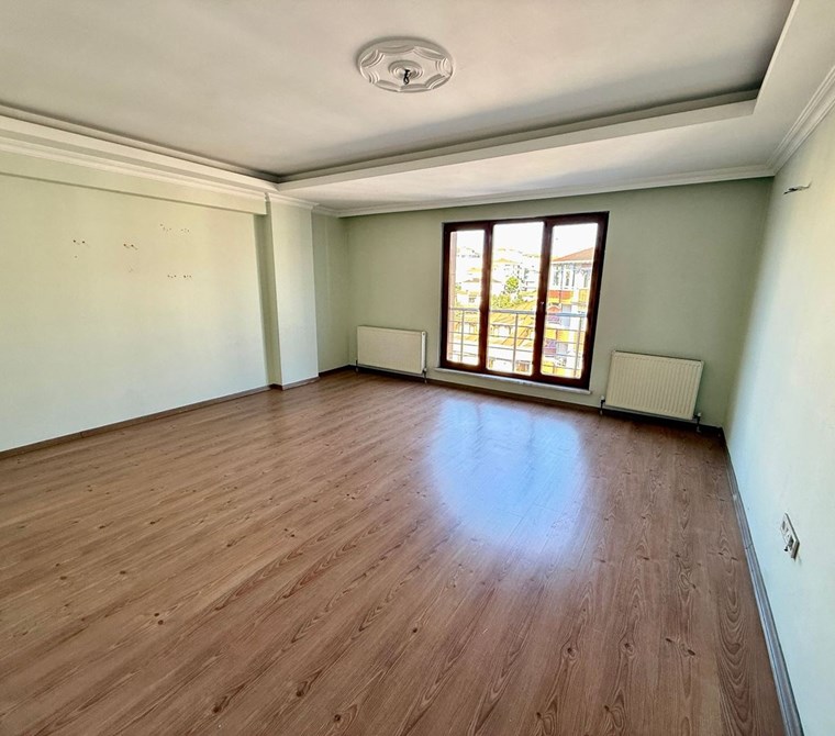 ALTIN EMLAK'TAN | ÇİLEKLİ CAMİİ YAKINI 2+1 90 m² KİRALIK ARA KAT DAİRE