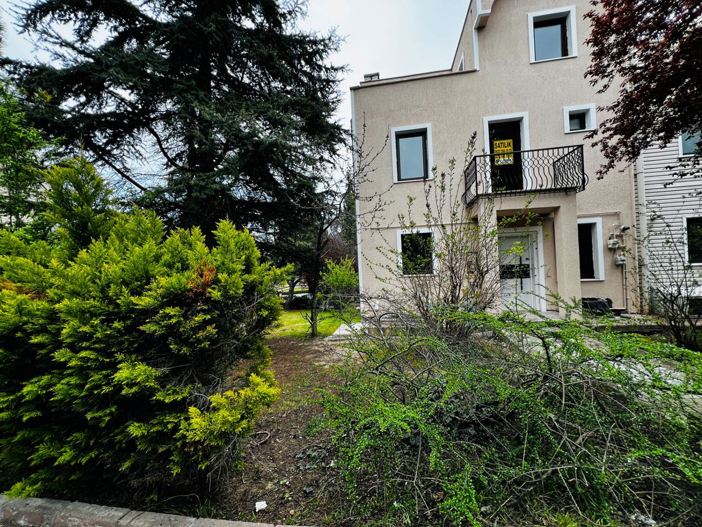 Property-photo