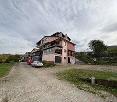 Kartepe Karatepe'de Site İçinde Satılık 265 m² Tripleks Villa