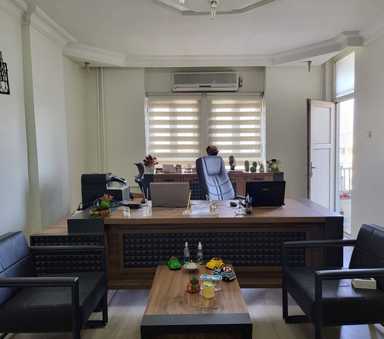 BELEDİYE KARŞISI ASYA İŞ MERKEZİNDE SATILIK OFİS