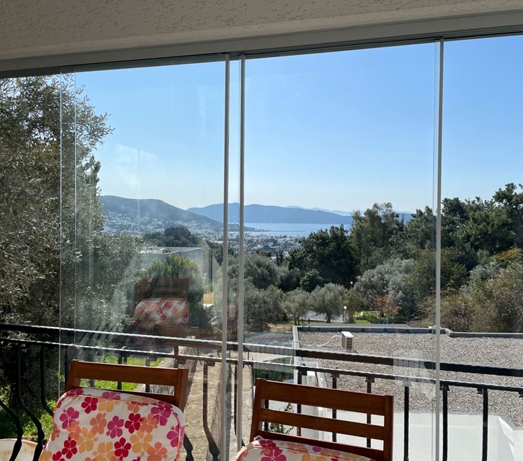 Bodrum Merkezde Sezonda Kiralık 2+1 Manzaralı Daire