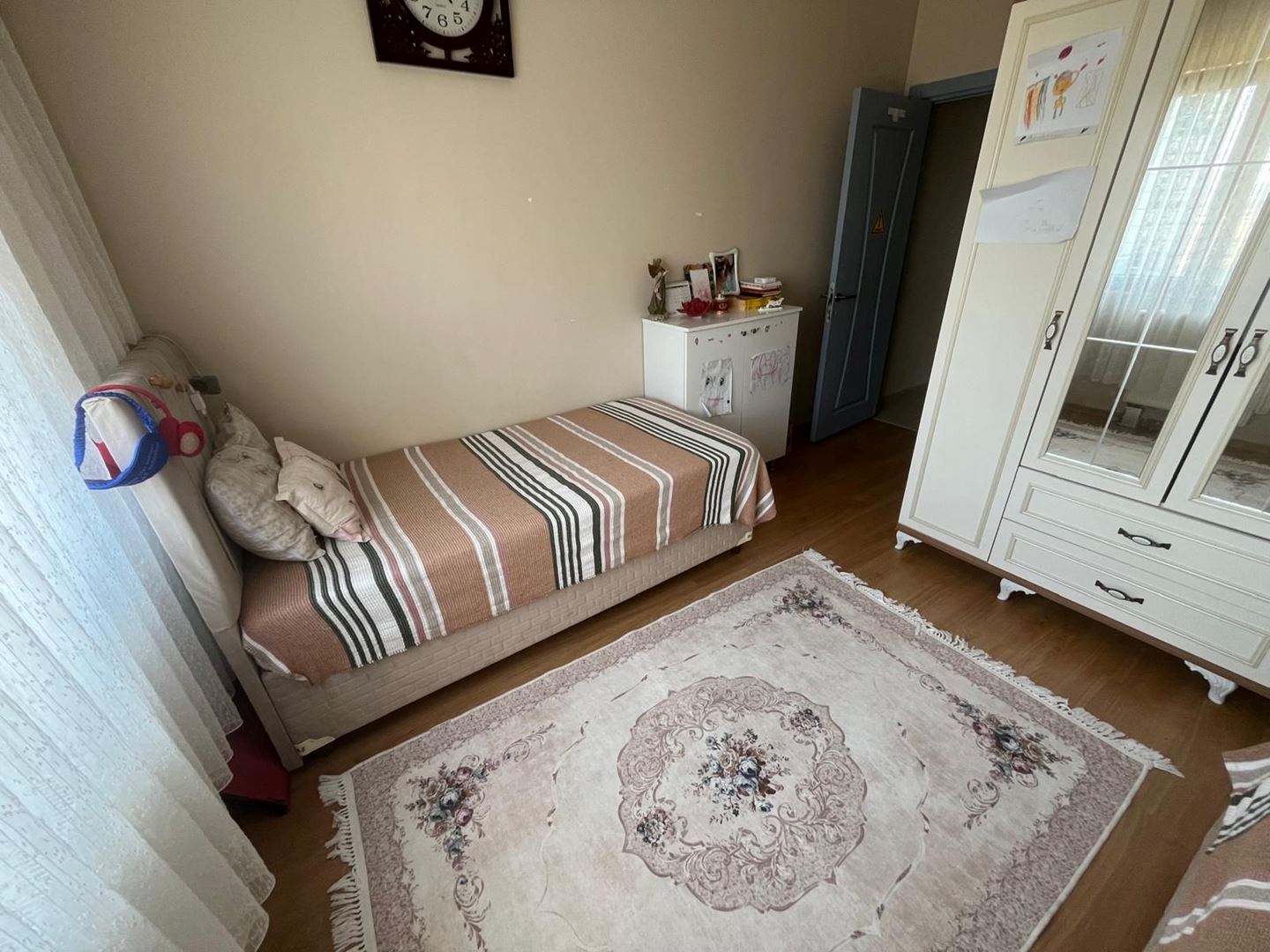 Property-photo
