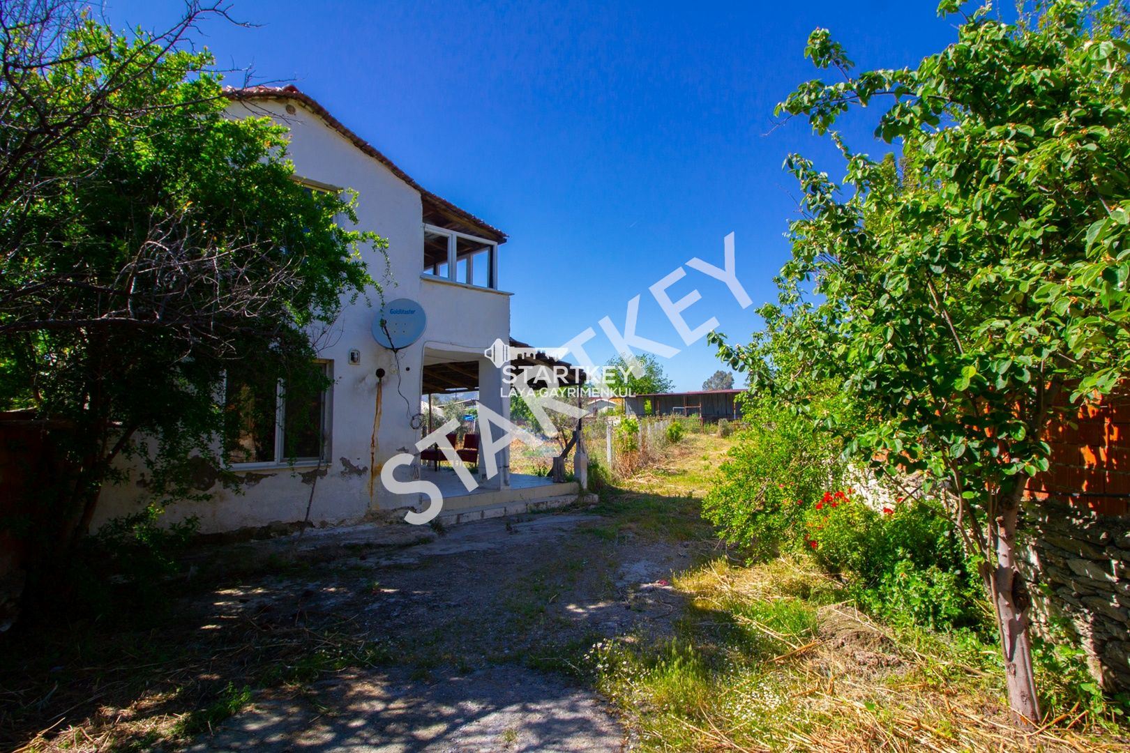Property-photo